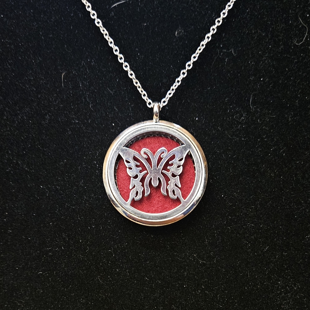 Aromatherapy  Locket Necklace (Butterfly)